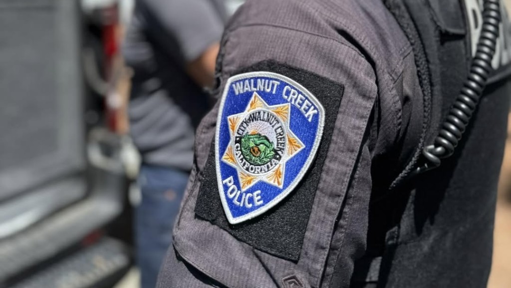 案發於美國加州核桃溪市。 Walnut Creek Police Department