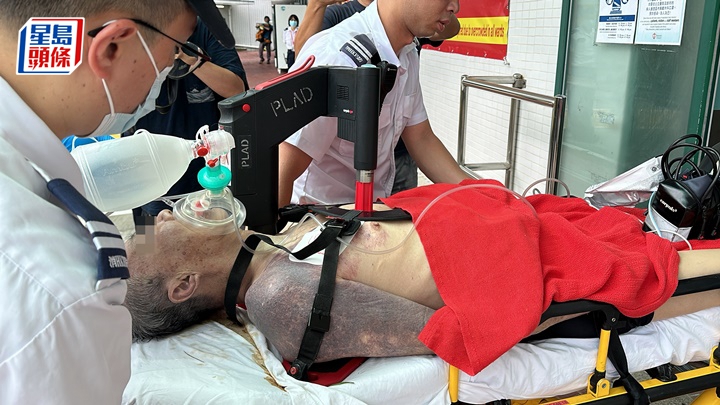 老翁遇溺昏迷送院。