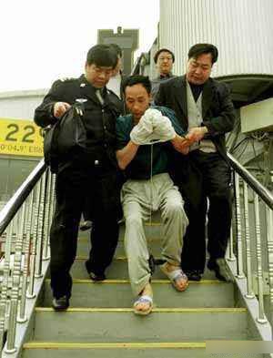 靳如超犯案后一直逃到广西始被捕。网络图片