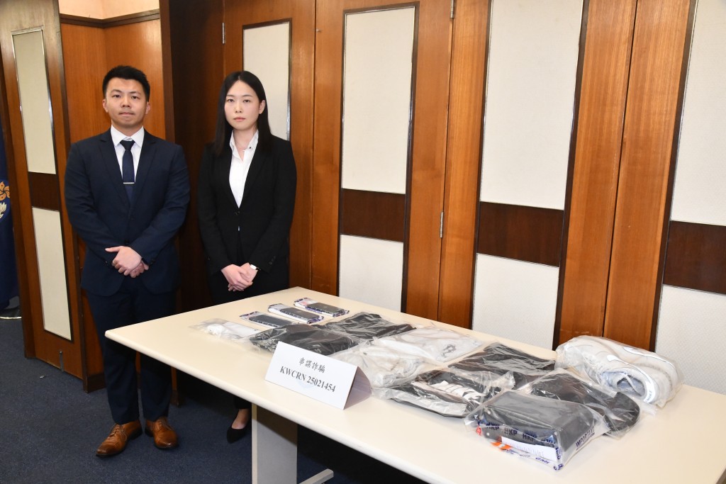 警方展示所得證物。徐 警方展示所得證物。徐