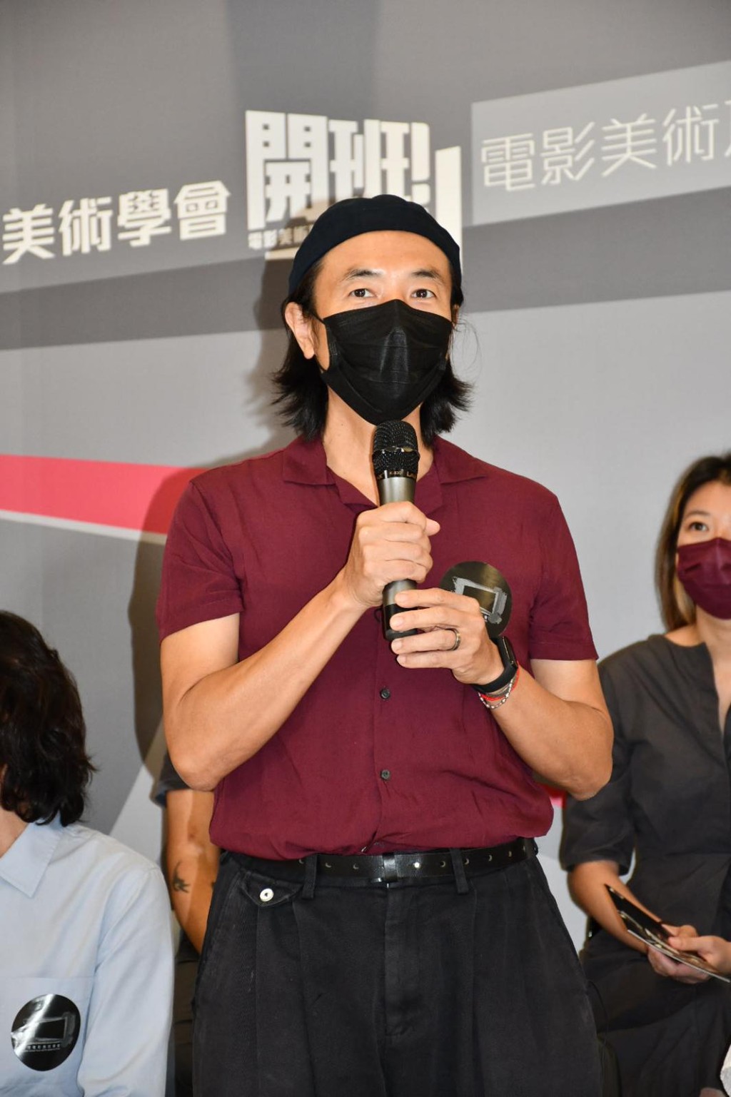 香港電影美術學會會長文念中