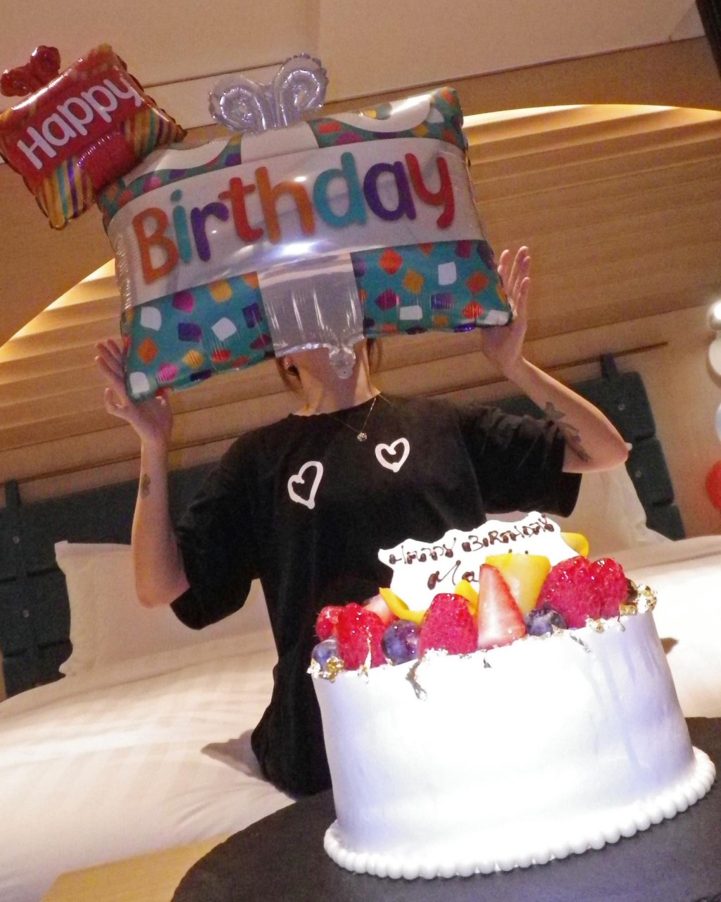 蒋雅文日前庆祝41岁生日。