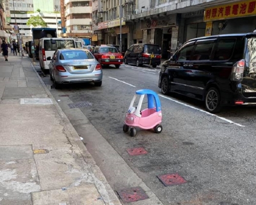 玩具車懷疑被人用作霸位。網民Kei Kei Leung圖片