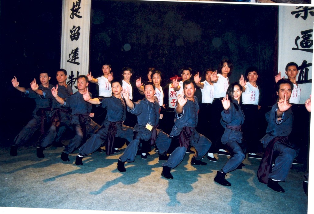 2003年再与合作无间的另一武打巨星刘家良拍《醉马骝》。