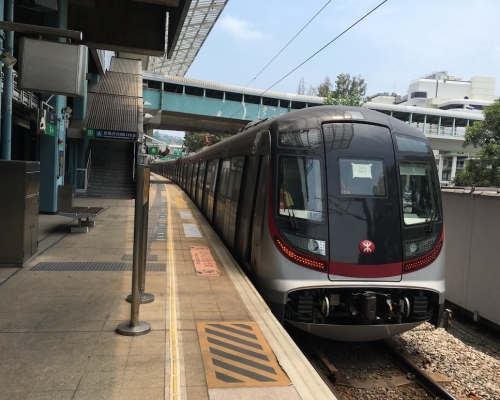 東鐵綫的12卡車會逐步更換為9卡車。港鐵圖片