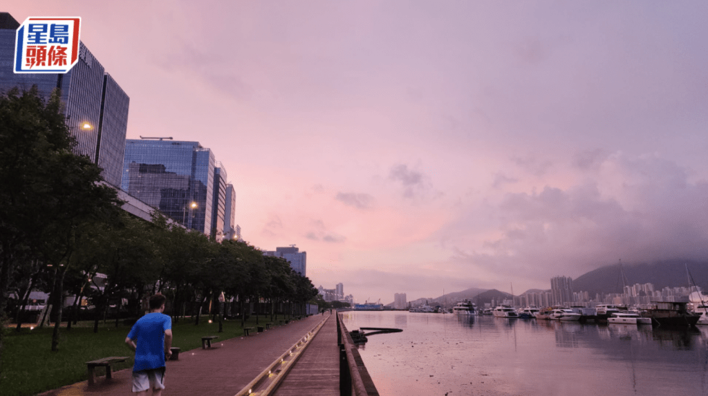 立秋天氣|局部地區有驟雨 日間炎熱 最高氣溫約32度