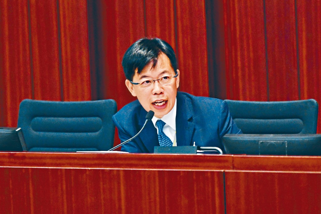 港澳居民到大灣區買樓匯款便利措施將於本月26日實施,據聞措施並非由政策局或監管機構促成,而是由李慧琼和陳振英共同向內地爭取而來。