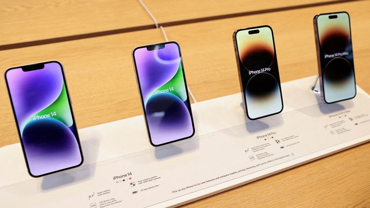 美國有網媒指蘋果公司將會減少iPhone 14 Plus產量。路透社資料圖片