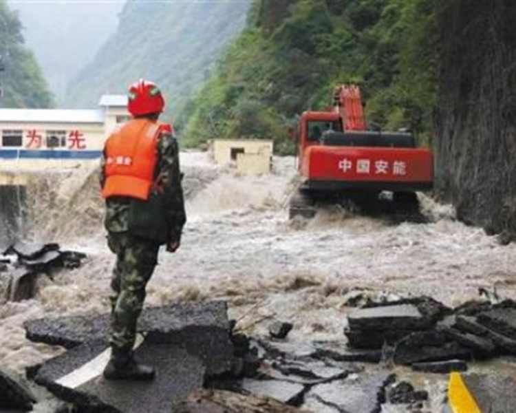 汶川暴雨成災。
