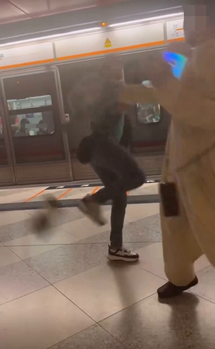 facebook截圖（資料來源：Soso Chan＠facebook車cam L（香港群組））