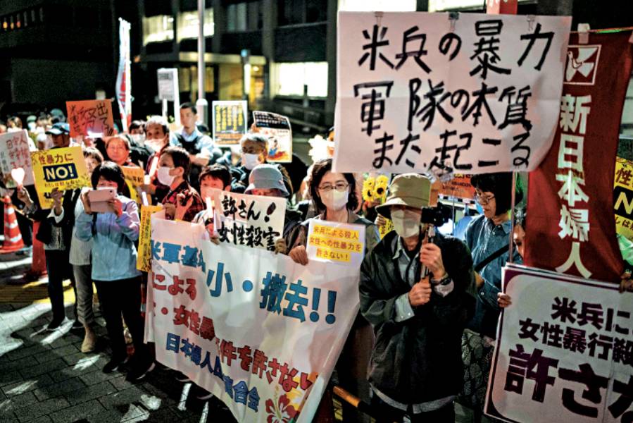東京沖繩多地抗議美兵涉殺日女，示威者吼「忍耐到什麼時候」。法新社