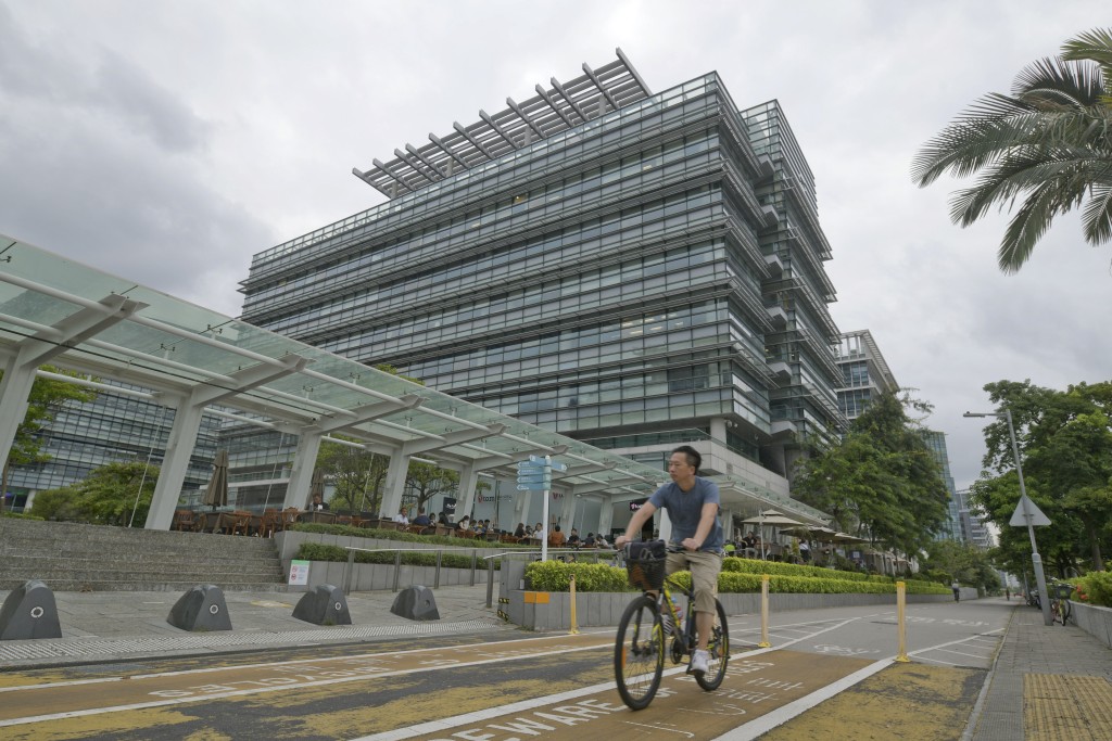 白石角/科學園。 白石角/科學園。