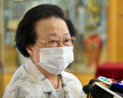 譚惠珠指最後文本她自己也沒有。