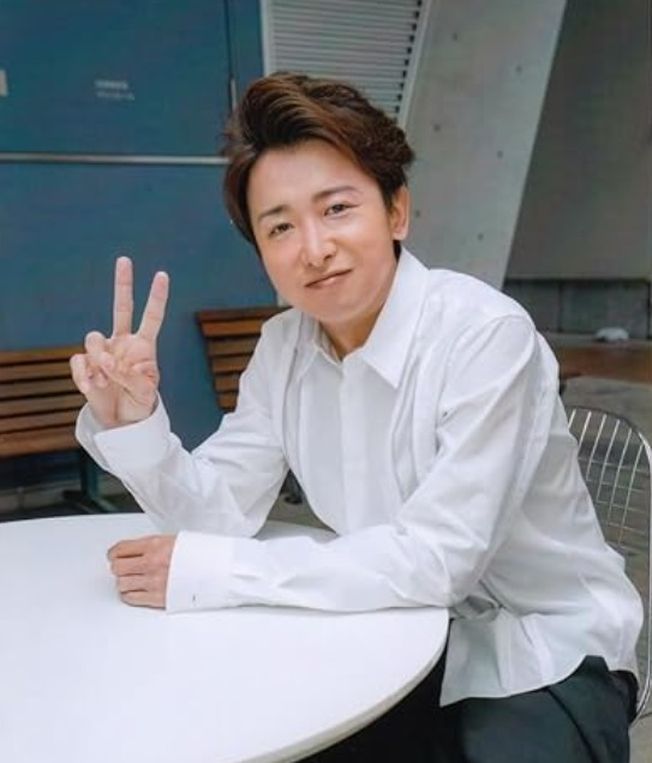 45歲的大野智至今未婚，現在又被爆與舊愛重逢，民眾都甚支持他們再續前緣。