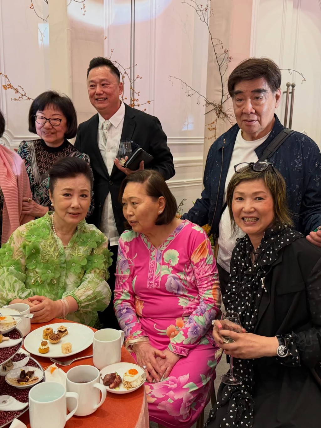 何猷君奚夢瑤