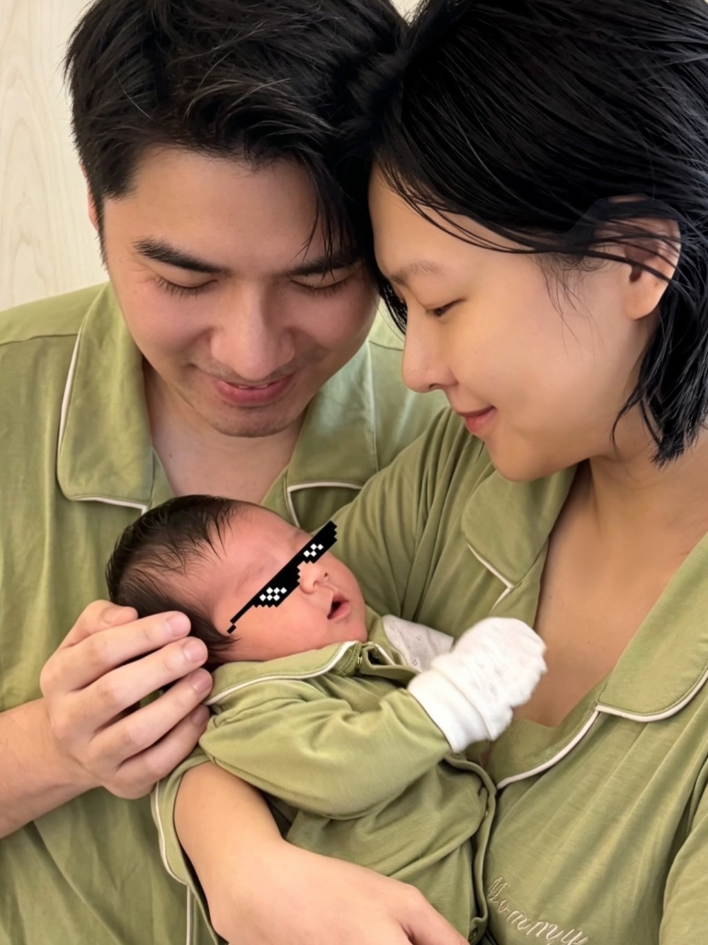 「小姜蓉」轉眼間已滿月！