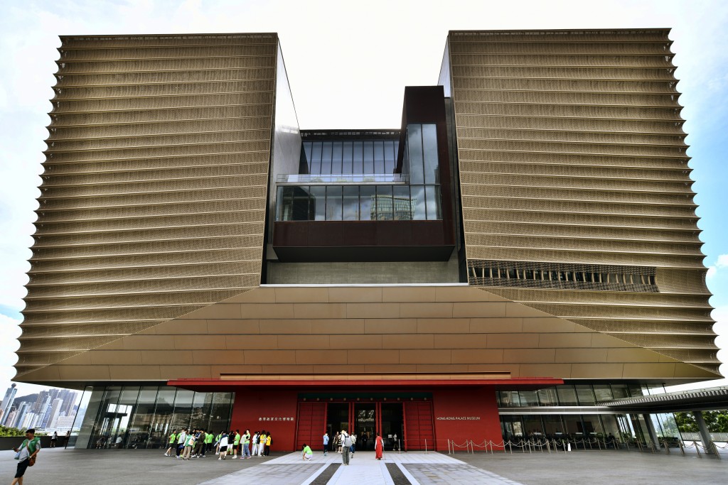 崔定邦指旅客較為成熟,行程偏好已不局限於傳統景點。資料圖片 崔定邦指旅客較為成熟,行程偏好已不局限於傳統景點。資料圖片