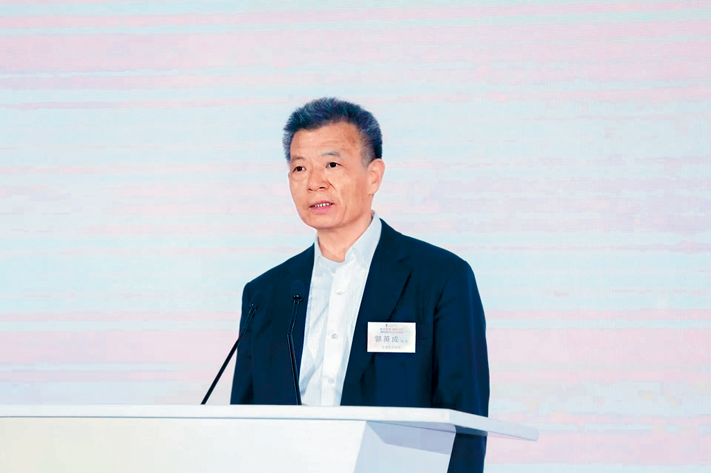 星島新聞集團主席郭英成在開幕禮致辭時指出，在香港升學具有多重優勢，學生於香港完成學業後，均能為粵港澳大灣區及國家作出更實在的貢獻。