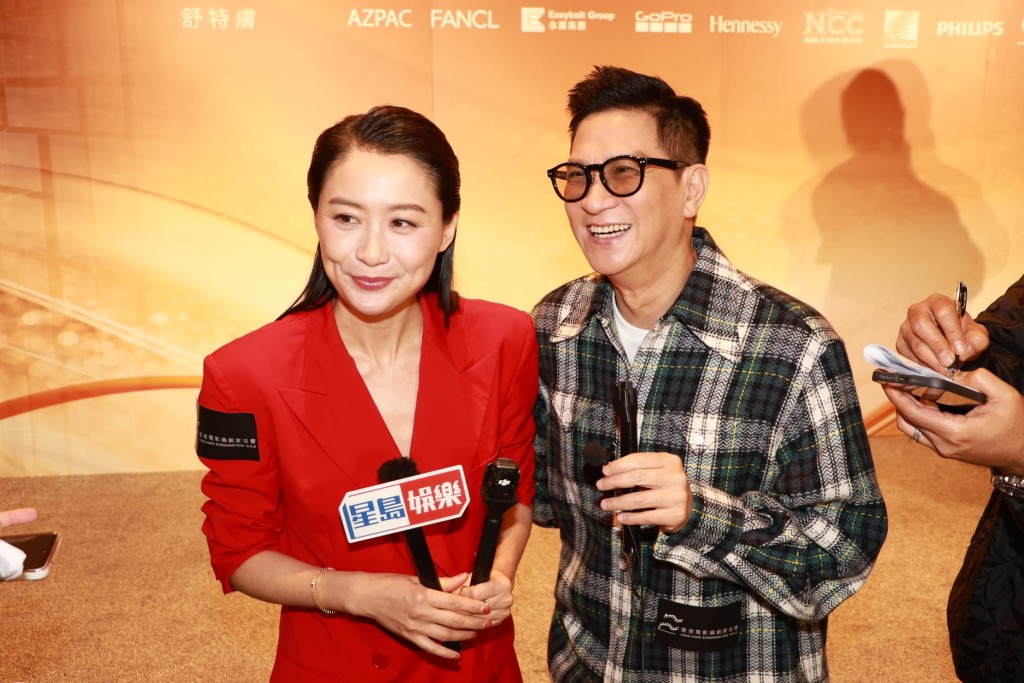 家輝笑言最想同法拉合唱。 家輝笑言最想同法拉合唱。