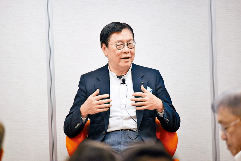 马时亨认为特区政府有需要率团走出外到欧美等地讲解。