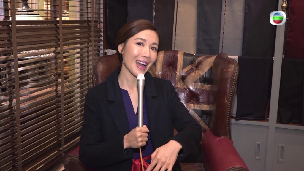 李施嬅 《金宵大廈2》是今年焦點劇集之一，事關劇集第一輯深得觀眾喜愛，而第二輯播出亦引起熱烈討論，女主角李施嬅在時空穿梭的劇情中，不但演技精湛，造型亦都靚到網民大讚！絕對有機會入圍爭視后！