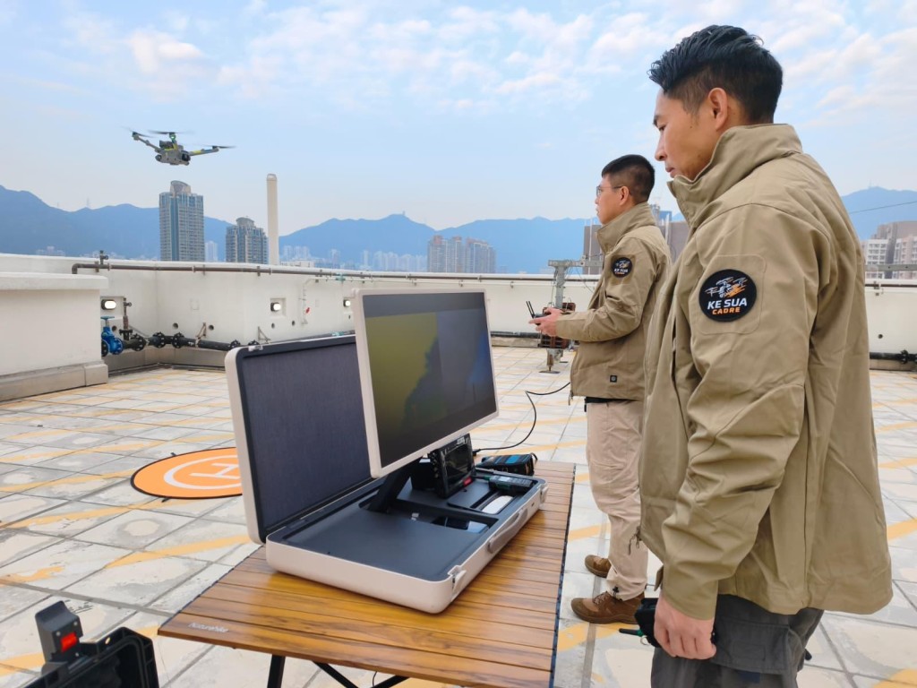 無人機配合銳眼計劃CCTV  警方啟德一帶反罪惡高空巡邏拘4男。警方圖片