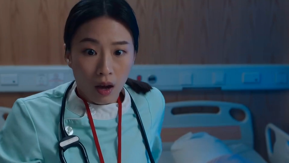４）张诗欣，在第1集登场，饰演一名护士。