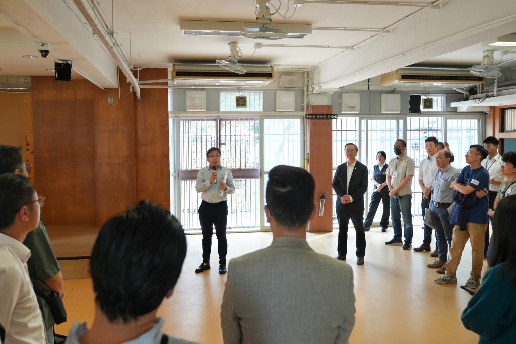 當局將根據計劃內容、管理能力及營運費用等因素進行甄選。何永賢FB