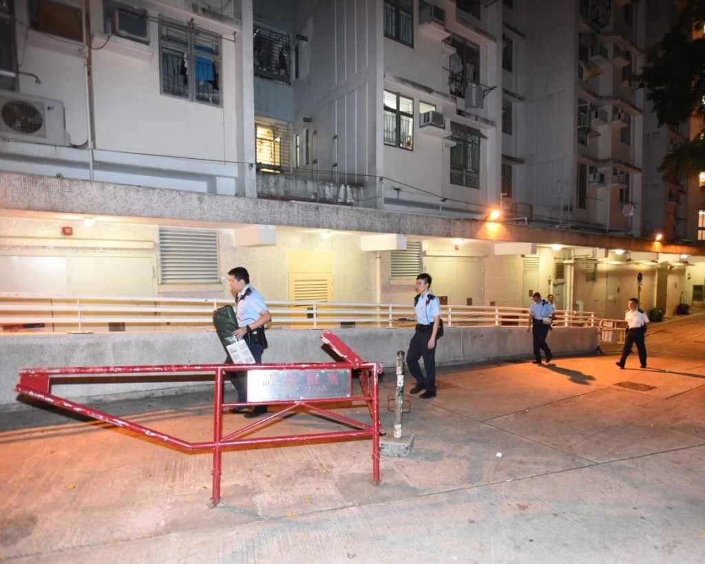 警員接報到場,當場證實事主死亡。