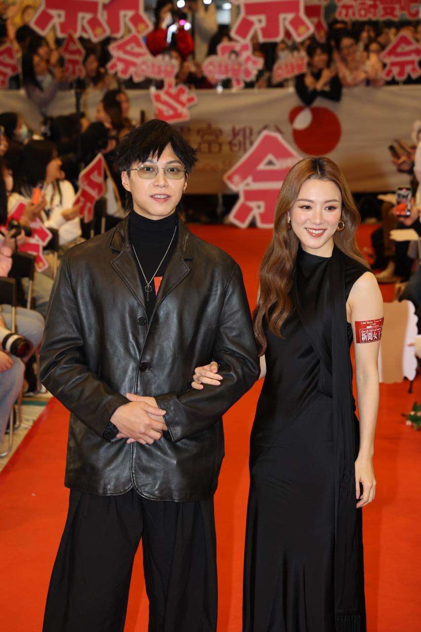 吳業坤入圍「最佳男配角」十強,並角逐「最佳電視歌曲」及「飛躍進步男藝員」獎項。王敏奕入圍「最佳女配角」十強。 吳業坤入圍「最佳男配角」十強,並角逐「最佳電視歌曲」及「飛躍進步男藝員」獎項。王敏奕入圍「最佳女配角」十強。