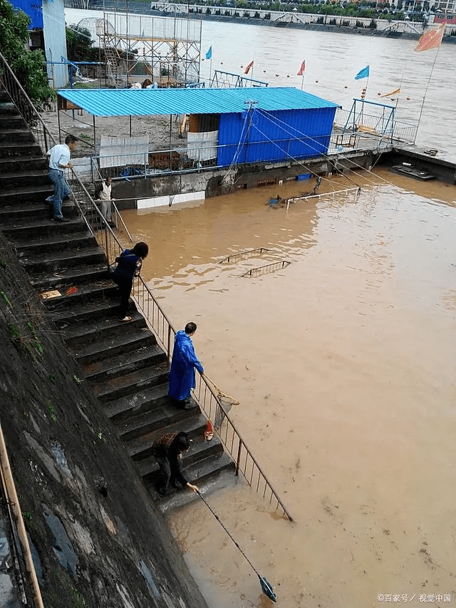 四川金阳8‧21洪灾，致4死48失踪。