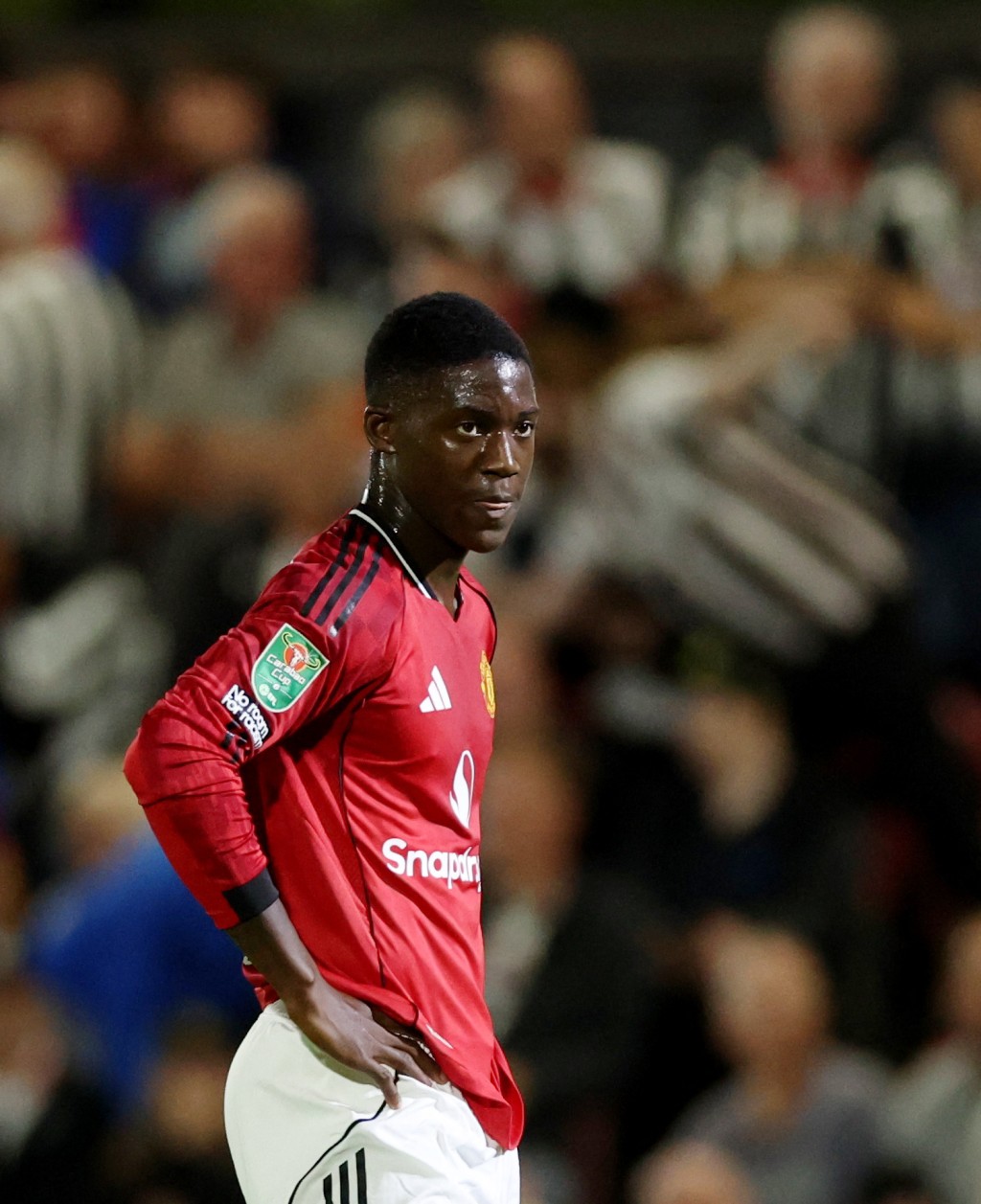 明奈仍然不受重用。路透社