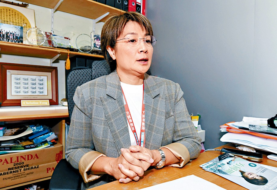 方國珊指，曾有私人屋苑突然出現多達200份假授權書，影響法團表決結果，形容虛假授權情況相當普遍。