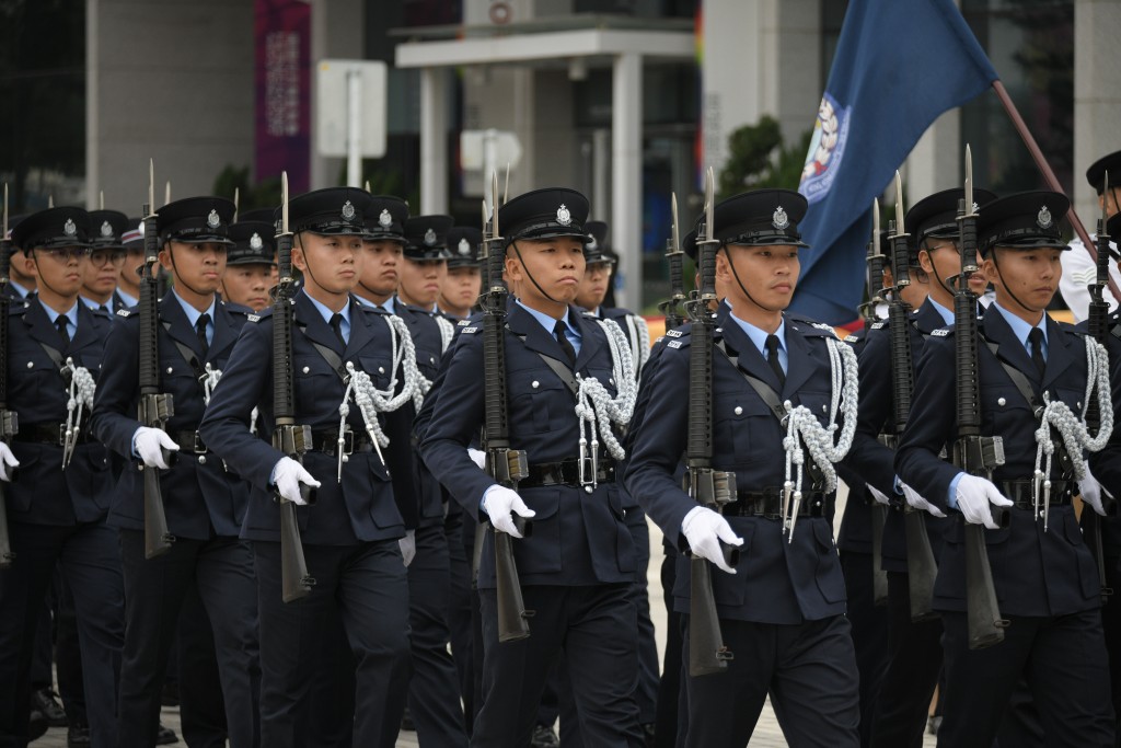 2024年法律年度开启典礼，香港警察仪仗队接受检阅。陈浩元摄