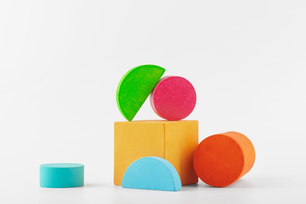 趣味教具好處4：認知發展  （圖片來源：Freepik）  ​