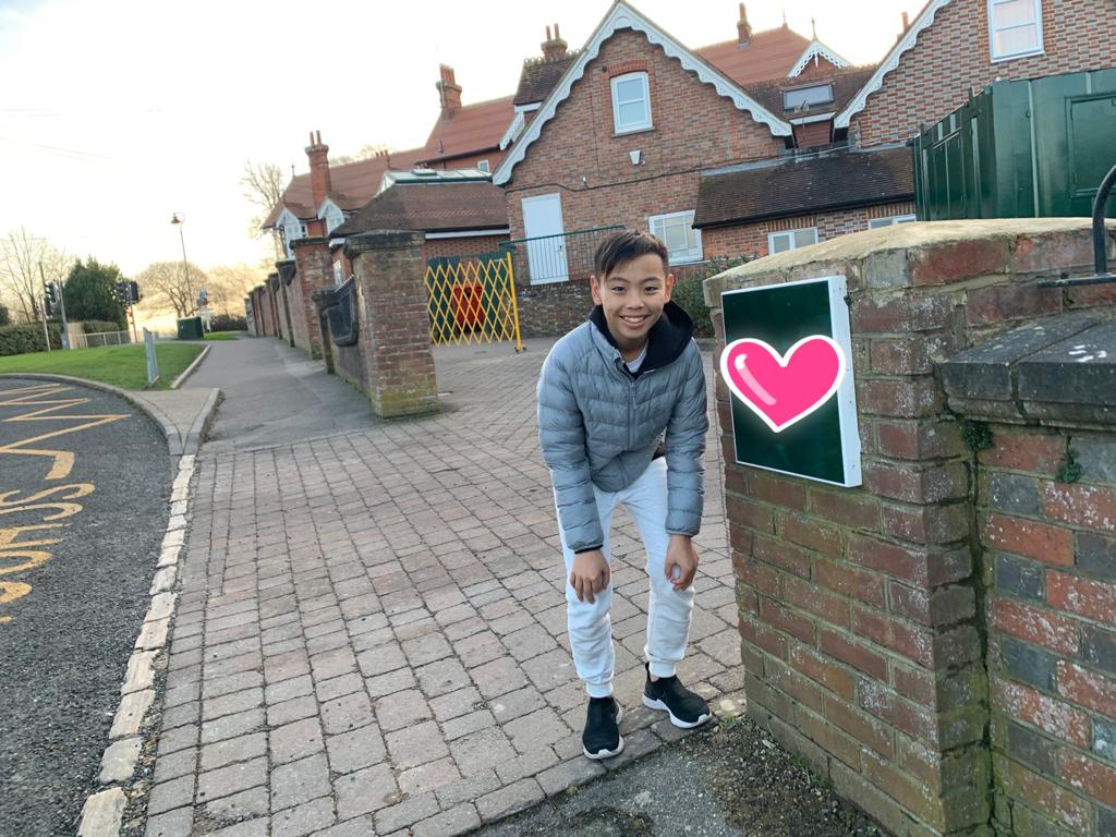 徐朗有得面試心情好興奮,好希望能夠順利在英國升學。