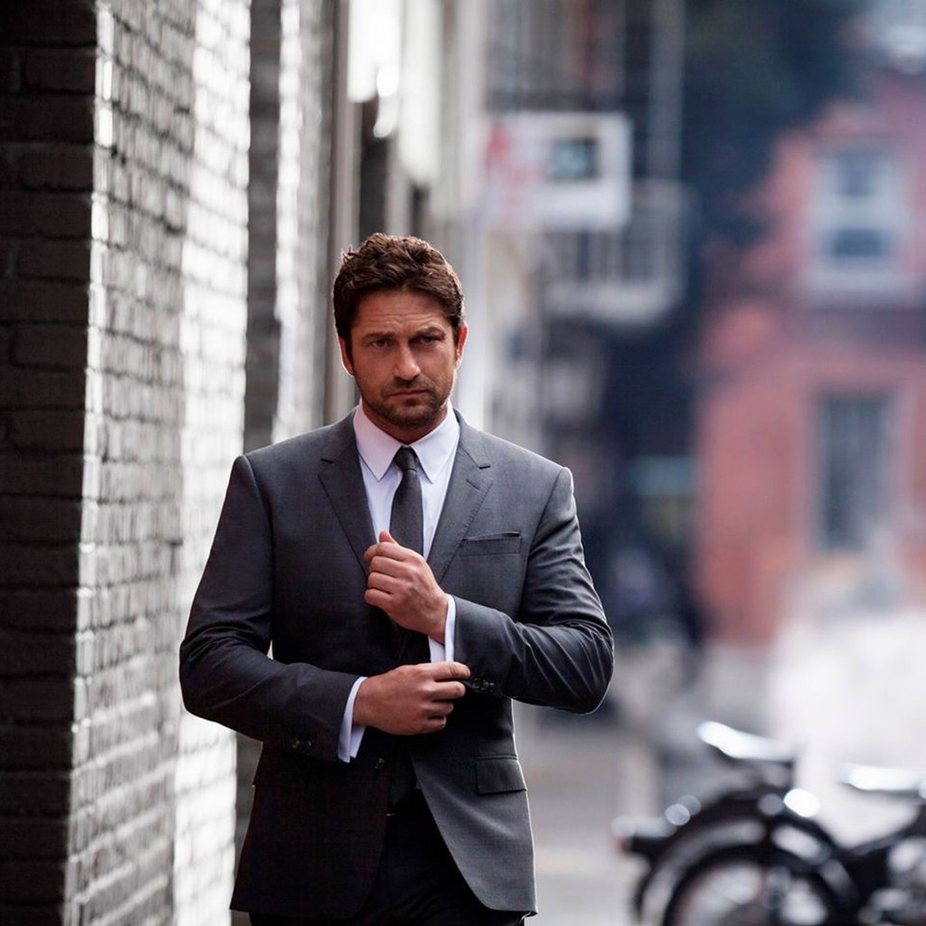 谢拉毕拿相隔8年追讨千万美元分红。