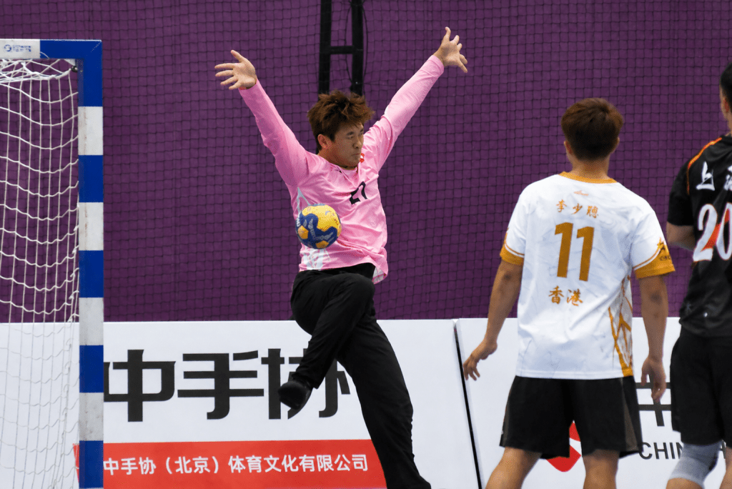 杨骏尧摄