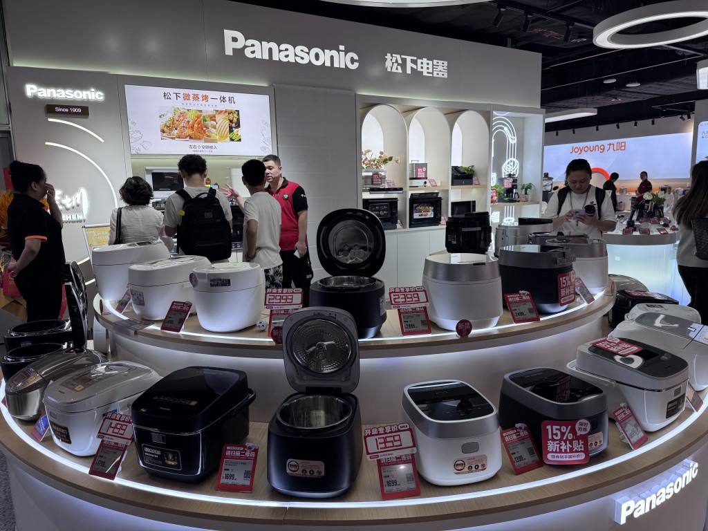 廚房小家電是最受女士們及港人歡迎，展出多款人氣國內品牌的小家電。