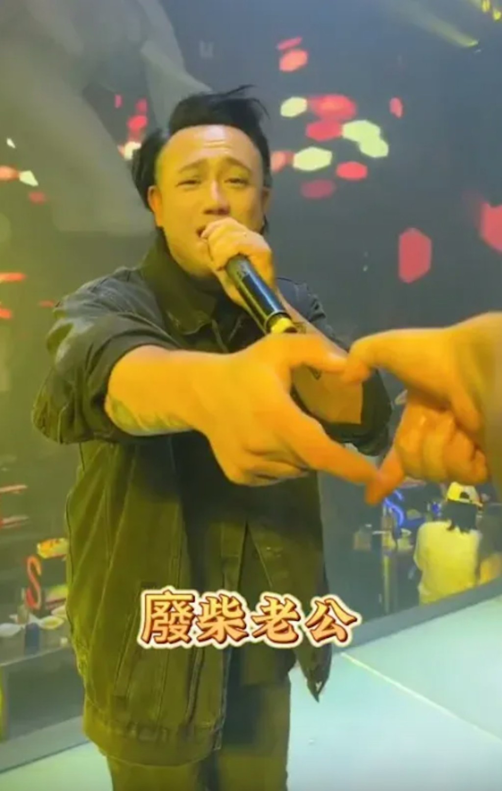 網上流傳不時流傳張致恒在內地登台的片段。