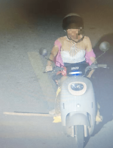 江西男穿女裝凌晨偷菜。撫州融媒