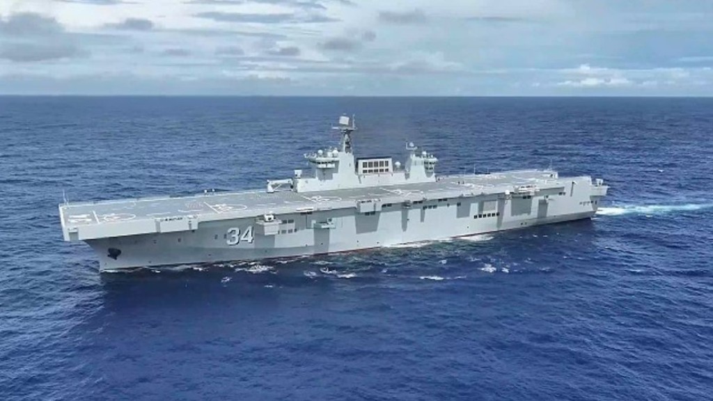解放軍湖北艦。