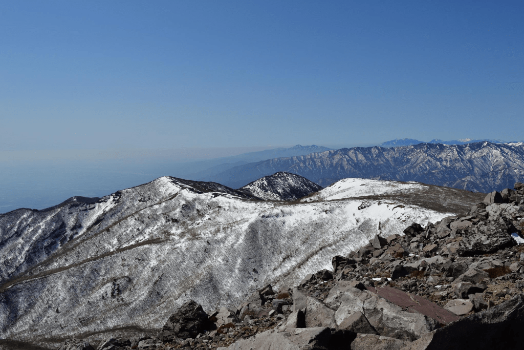 太白山的雪景吸引不少行山愛好者。