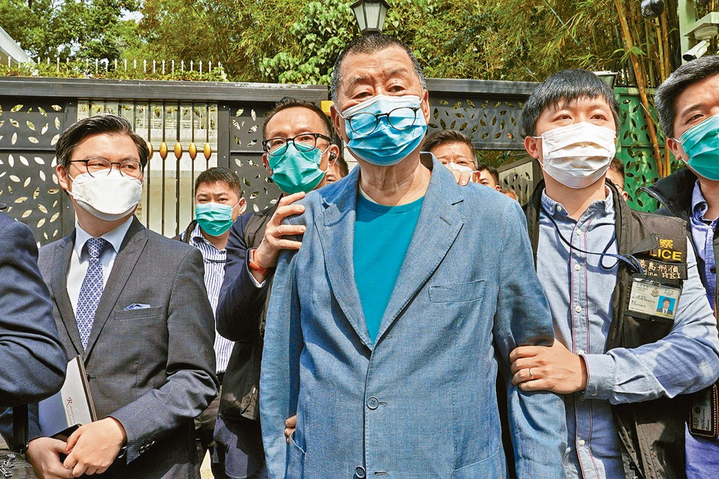 黎智英被捕後，《蘋果日報》仍然跟從其觀點及理念作報道。