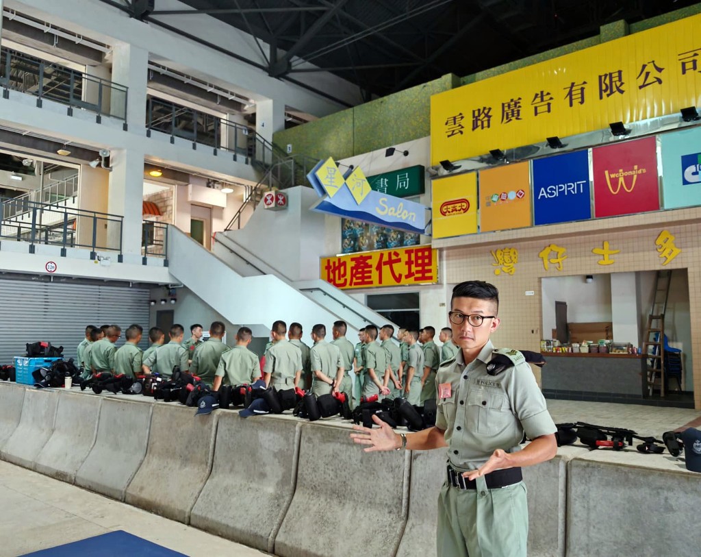 警長陳家廉致力培訓現職人員成為合資格教官,確保專業技術和正確思維能通過新一代教官傳授予學員。 警長陳家廉致力培訓現職人員成為合資格教官,確保專業技術和正確思維能通過新一代教官傳授予學員。