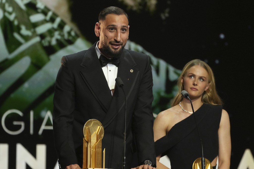 曼城門獎當拿隆馬（Gianluigi Donnarumma）奪得個人第二座雅辛獎。美聯社