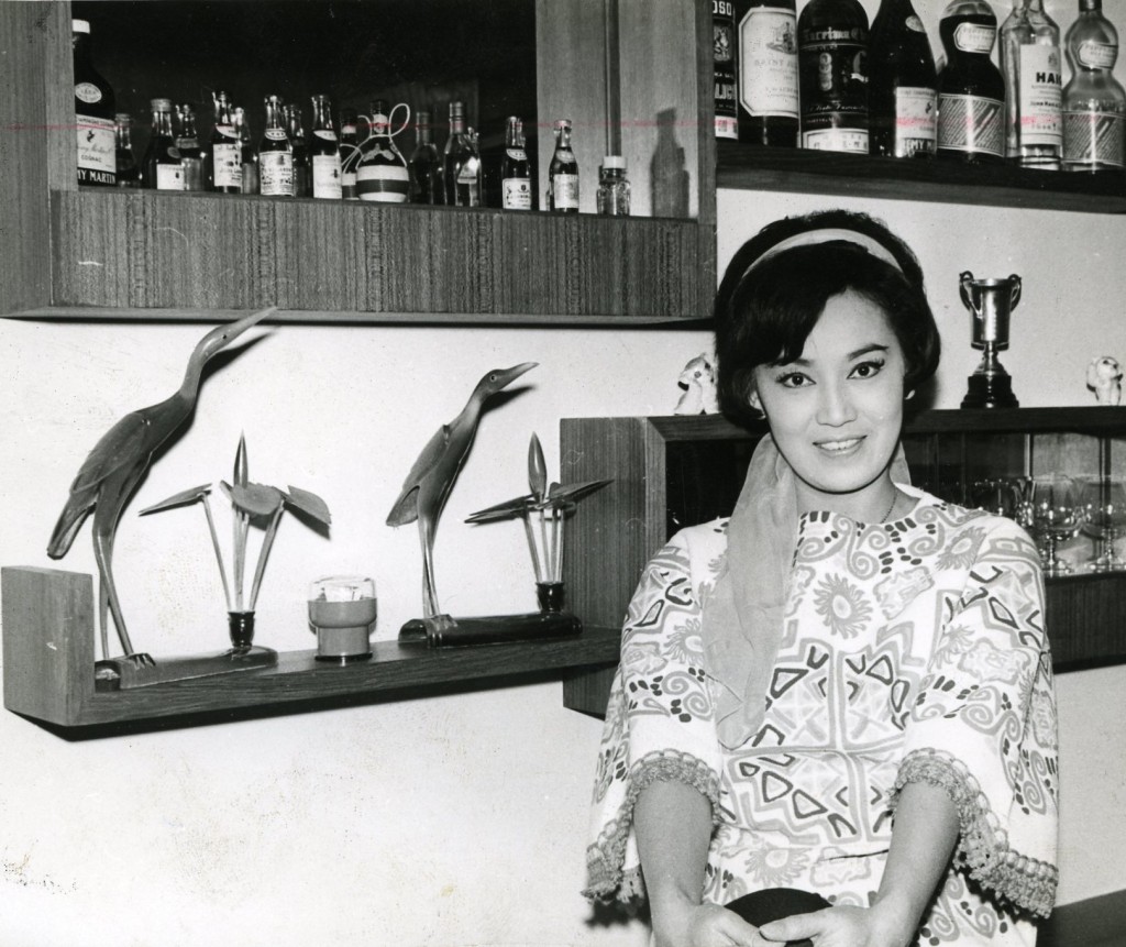 李香琴年輕時以演奸角為主。