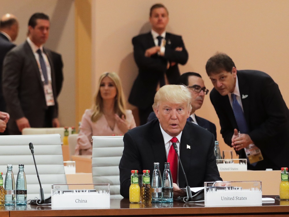 伊萬卡本坐在場地後方。AP