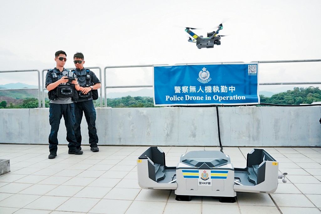 除了支援大型活動的運作，警方亦運用無人機執行各類型警務工作。 