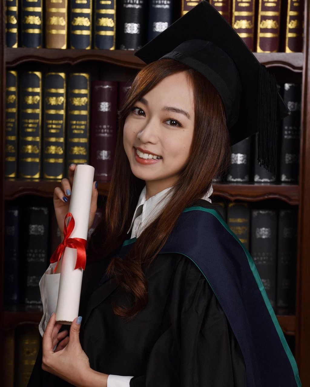 潘杰寧完成中學的預科課程後就讀香港大學社會科學學院,主修心理學。